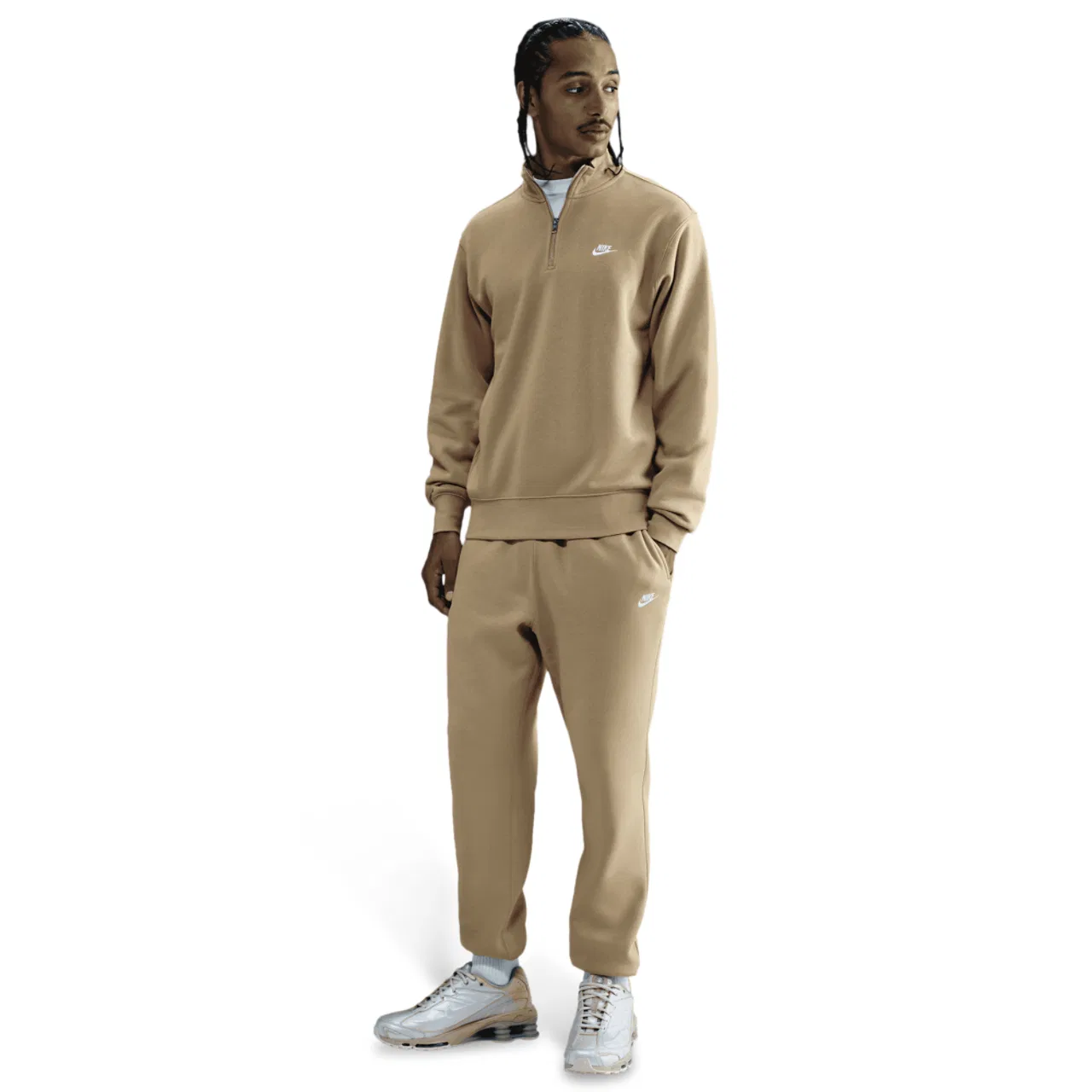 Худи мужское Club Fleece Half-Zip Nike, цвет Parachute Beige/White — фото 4