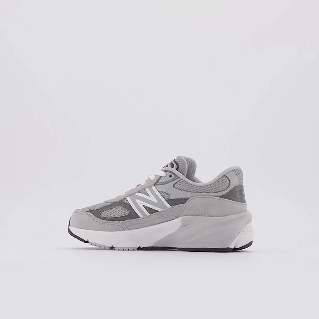 Детские кроссовки с шнуровкой на подошве FuelCell 990v6 New Balance, Grey With Silver — фото 3
