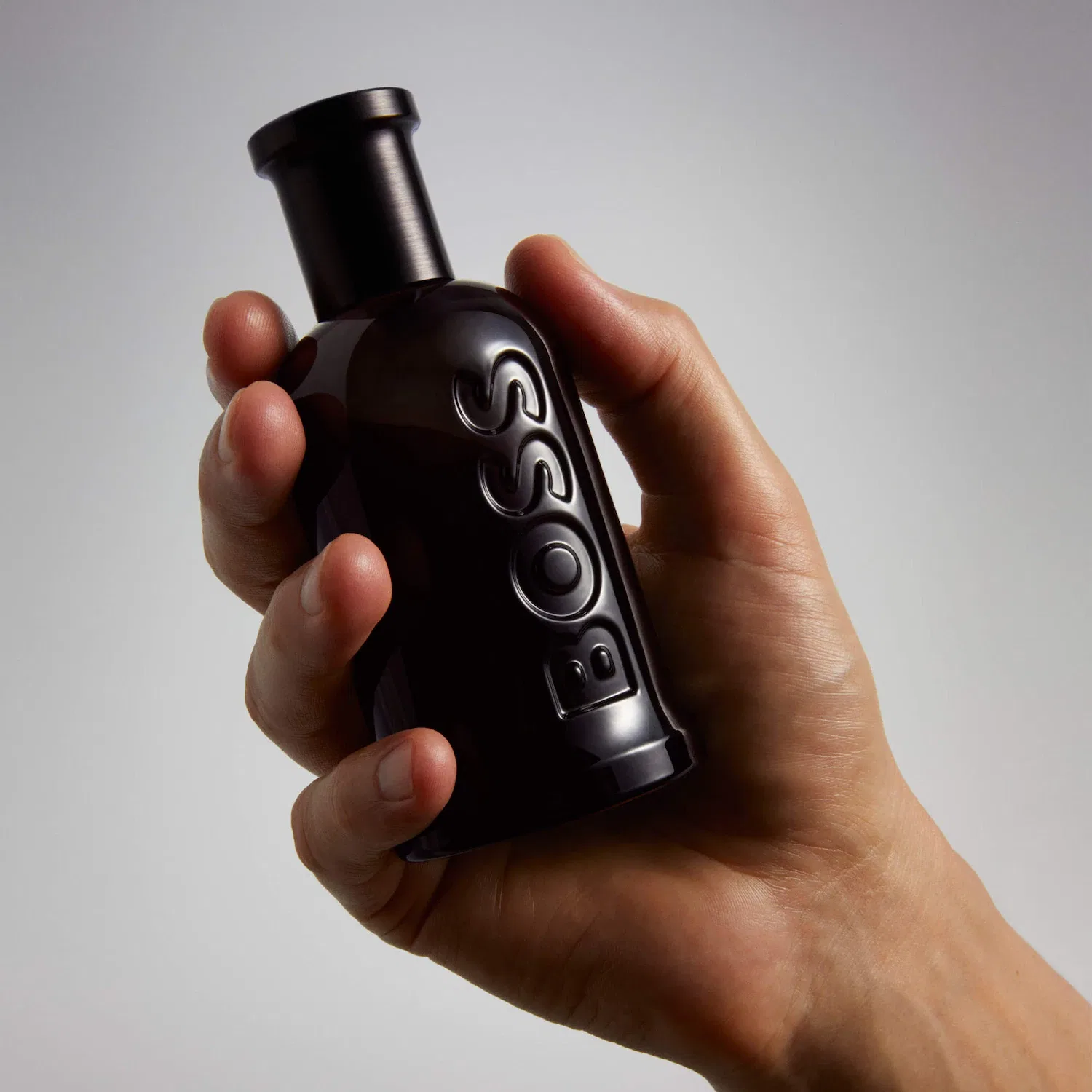 Духи, Boss Bottled Parfum, с нотами кожи Hugo Boss, ириса и древесины, 100 мл — фото 4