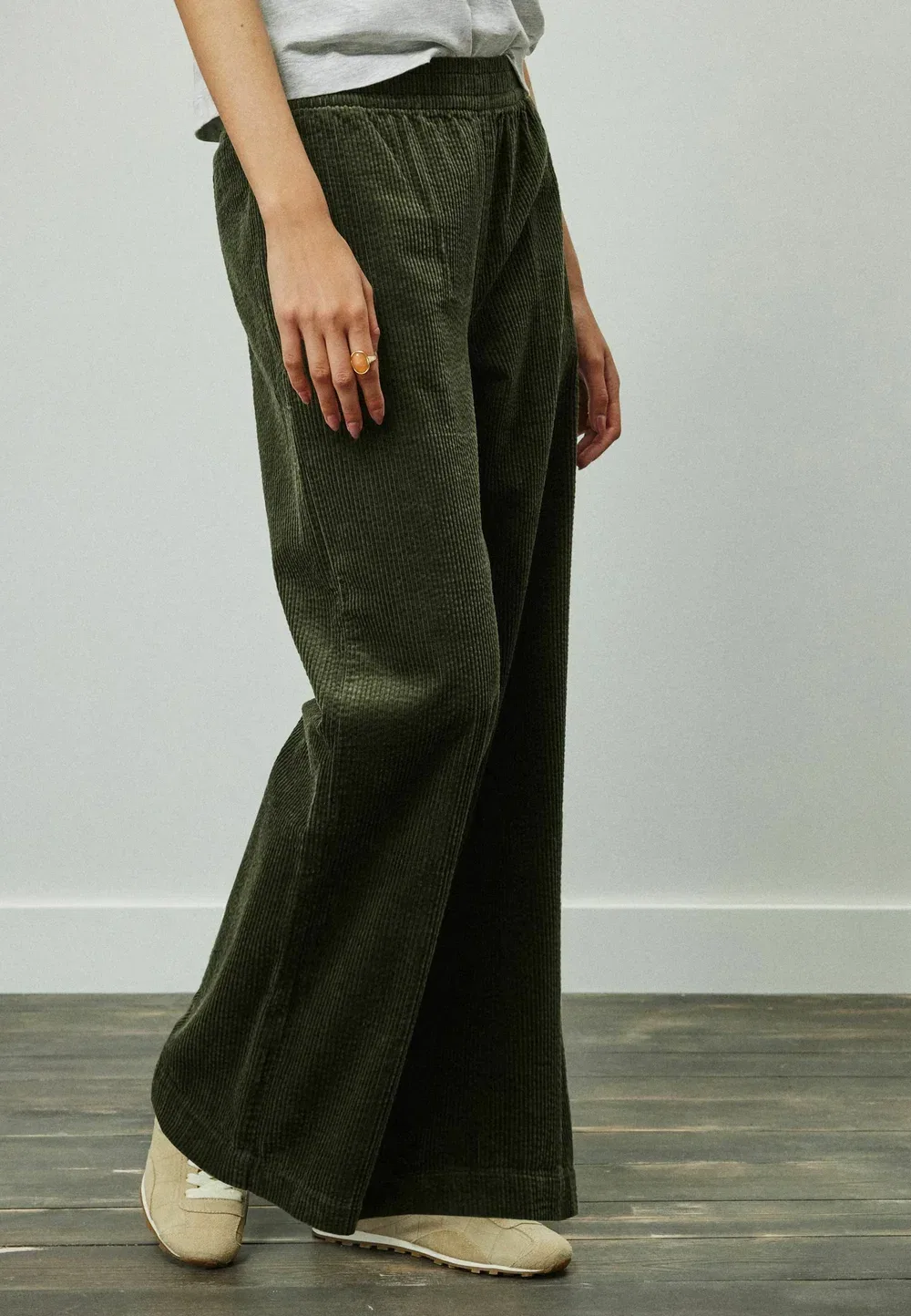 Брюки прямого кроя, вельветовые, с широкими штанинами Next, Khaki Green — фото 2