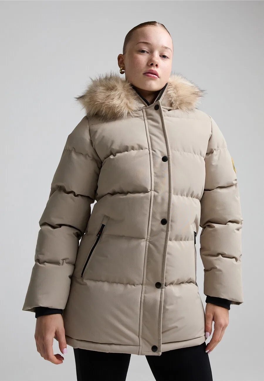 Зимняя куртка Zavetti Canada 'Fiorella' серого цвета — фото 2