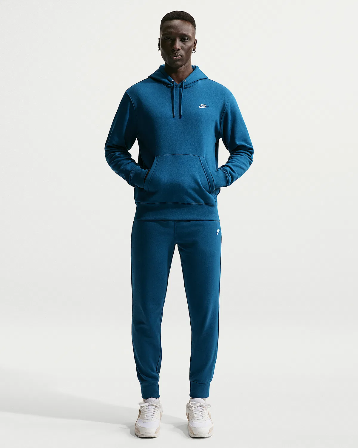 Мужская флисовая худи-пуловер Nike Club, Court Blue/Court Blue/Light Khaki — фото 4