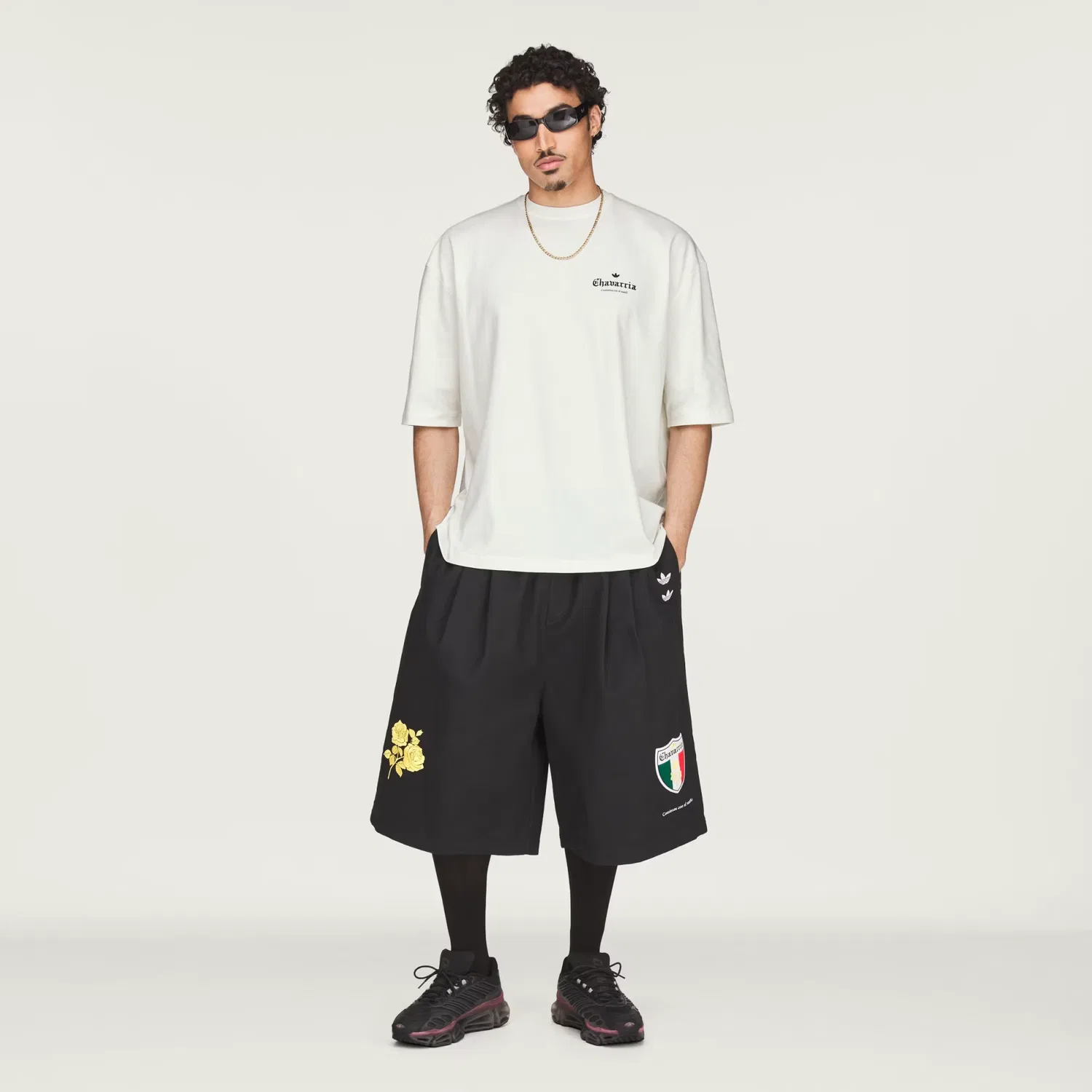 Мужская футболка с графическим принтом Chavarria Graphic Tee Adidas Originals, молочный — фото 4