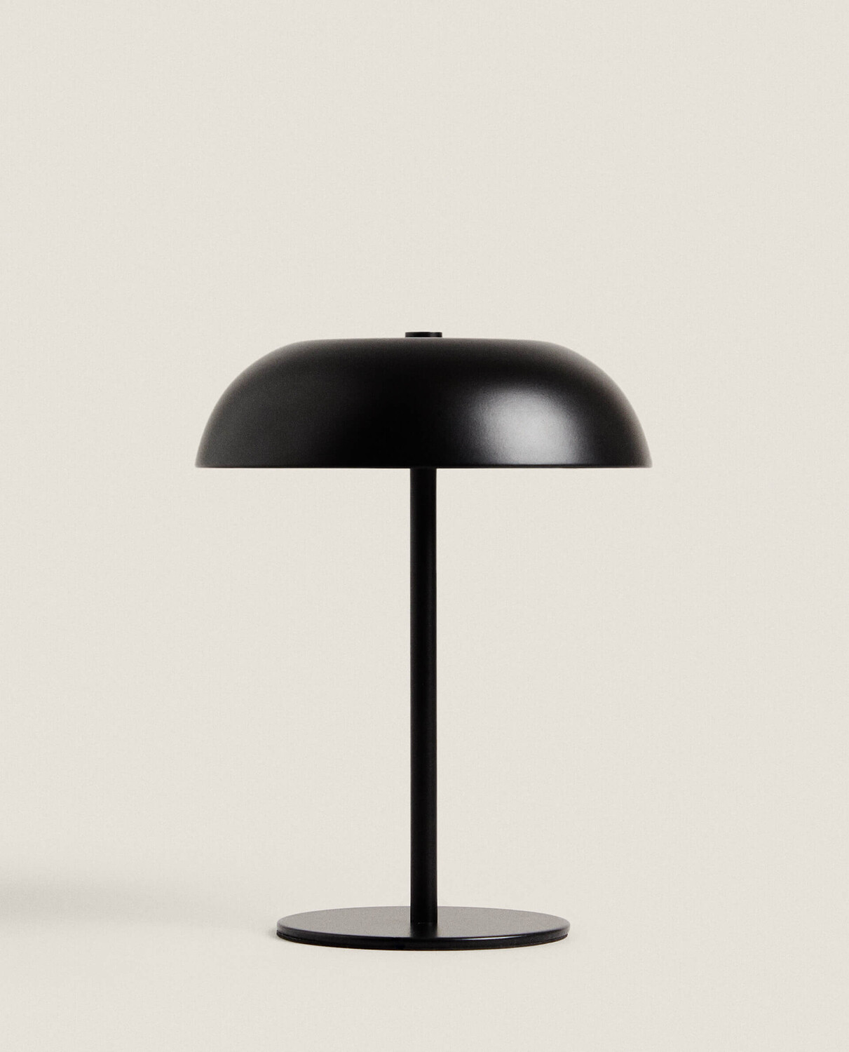 

Лампа настольная Zara Home Monochrome Touch, черный