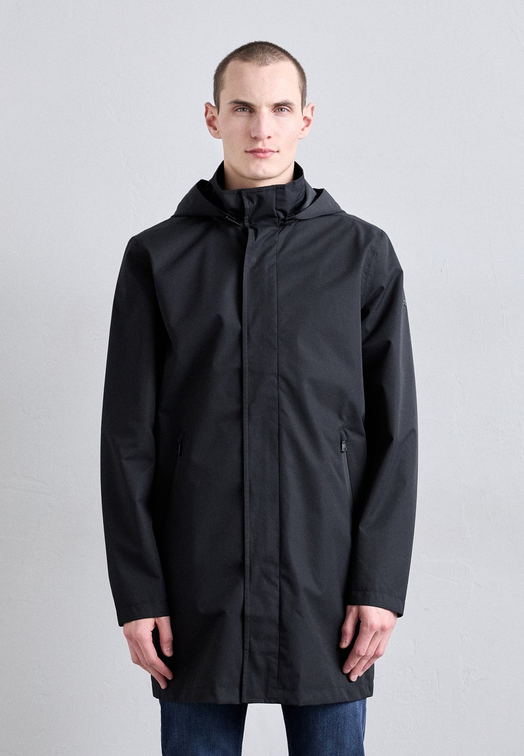 

Водонепроницаемая куртка TOBIAS 2L MIDLENGTH JACKET J.LINDEBERG, черный