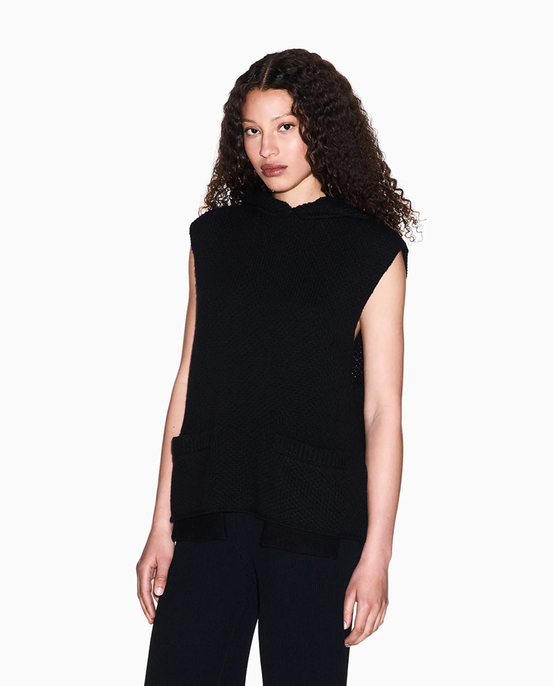 

Женская безрукавка с капюшоном Armani Exchange, черный