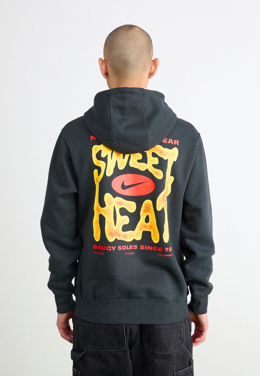 

Толстовка Nike Sportswear CLUB, Off Noir/Black