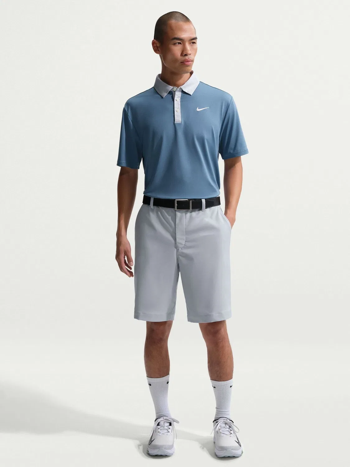 Шорты для гольфа Nike Wolf Grey и Cream Natural Dri-FIT Velocity At Knee — фото 2