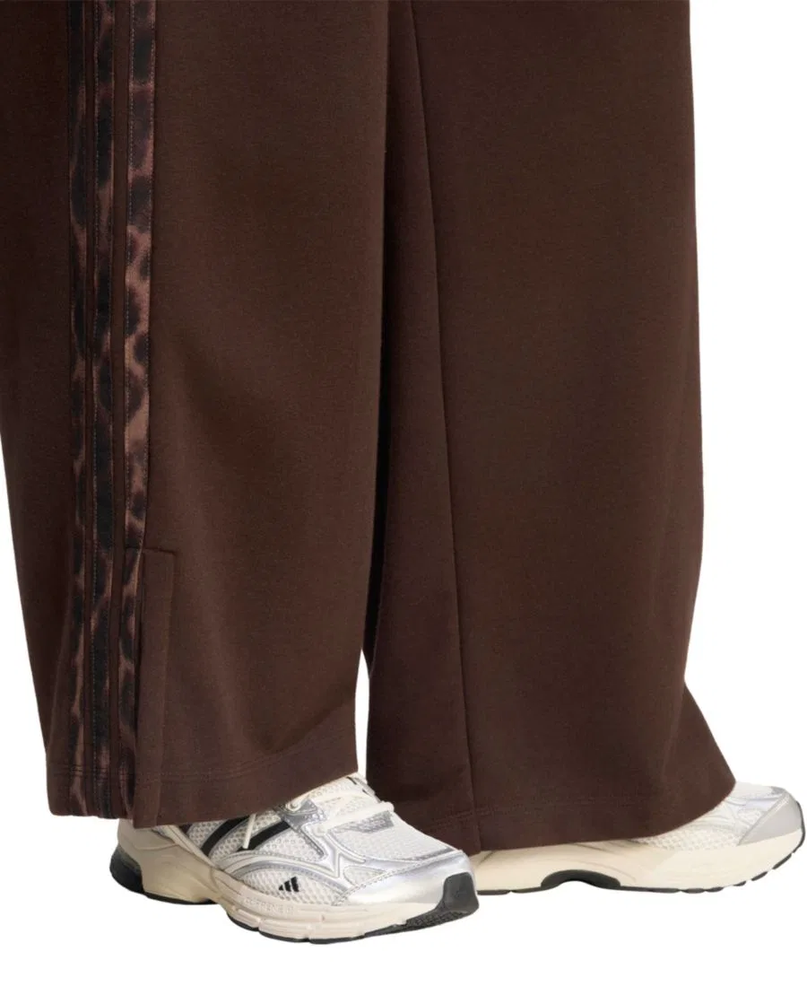 Женские спортивные брюки из французского футера с принтом, модель Animal Print 3-Stripes adidas, Aurora Coffee/Multicolor — фото 4