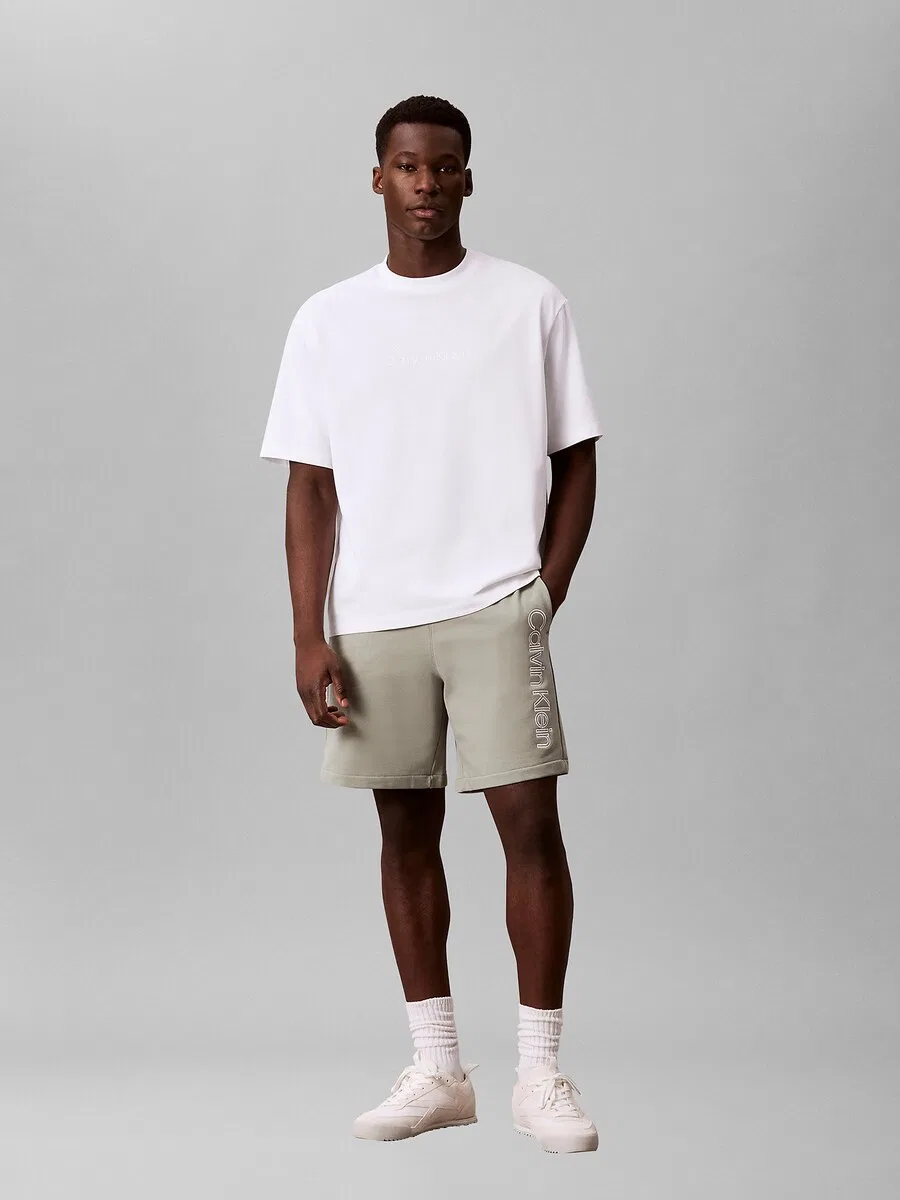Шорты Calvin Klein Regular, цвет дымчато-серый — фото 3