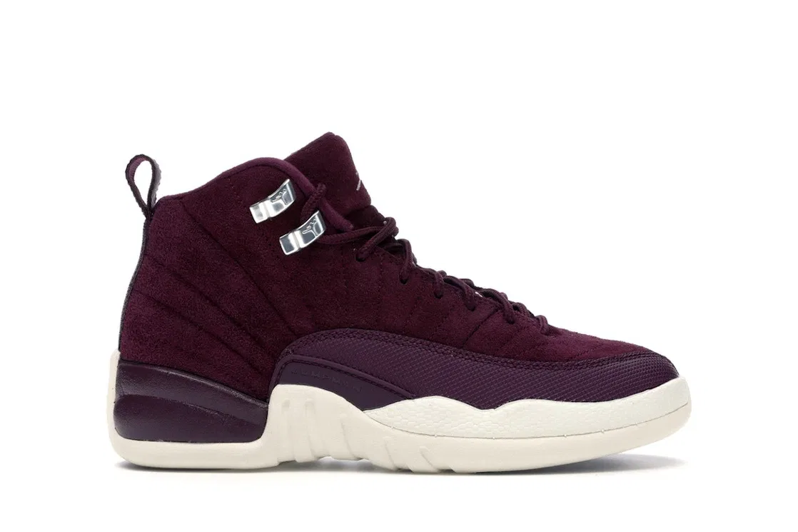 Детские кроссовки с замшевым верхом Jordan 12 Retro Bordeaux, Bordeaux/Sail-Metallic Silver