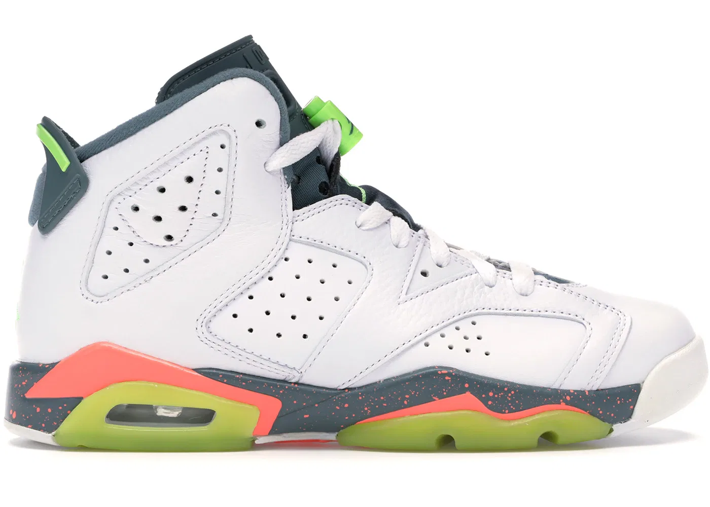 Детские кроссовки Lifestyle Jordan 6 Retro Jordan, White / Ghost Green-Hasta-Bright Mango
