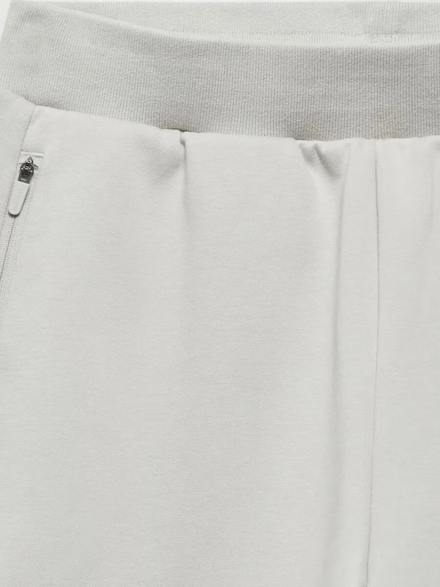 Спортивные шорты ADIDAS Regular Workout Pants 'adidas One Fleece Short' белого цвета — фото 2