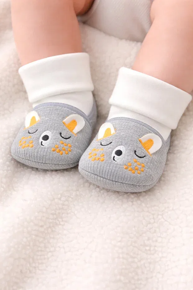 Детские ботиночки для новорожденных с вышивкой Baby Shez, Gray