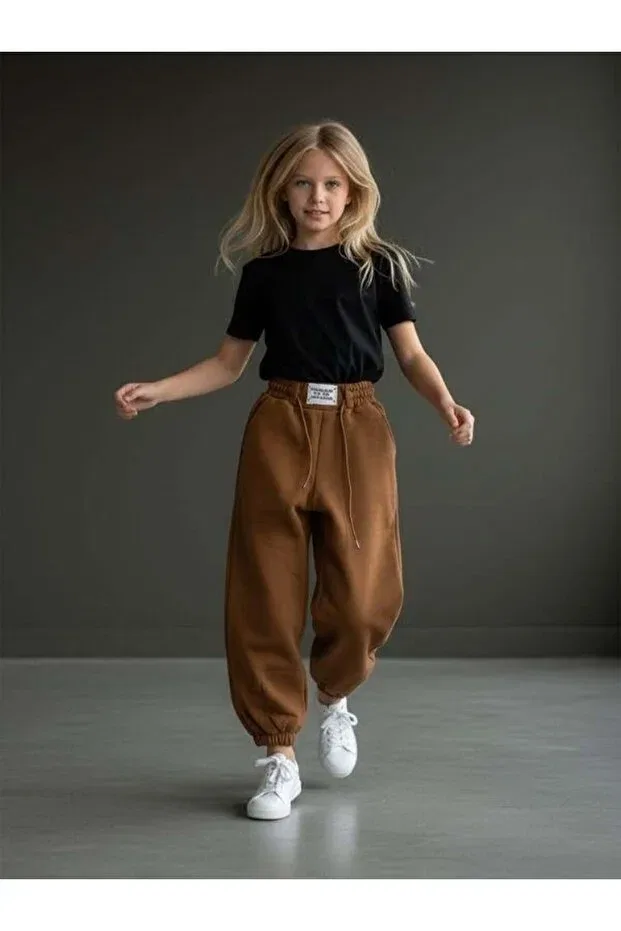 Детские спортивные штаны для девочек с начесом Zekids, Brown