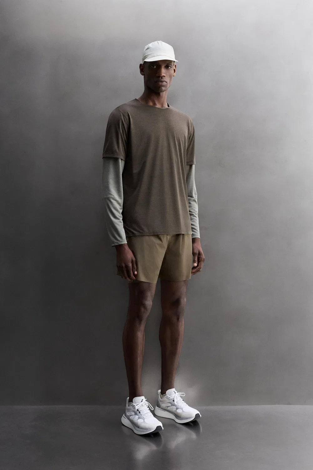 ЛЕГКАЯ СТРУКТУРИРОВАННАЯ ФУТБОЛКА ДЛЯ БЕГА ZARA, Mid-Green