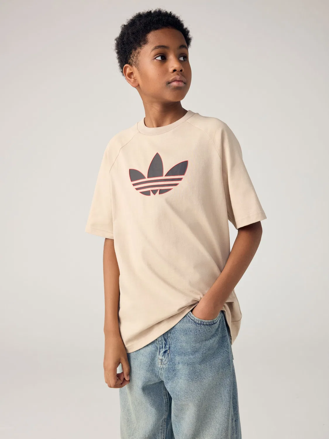 Футболка с логотипом Trefoil, Oversized, adidas Originals, нейтральный