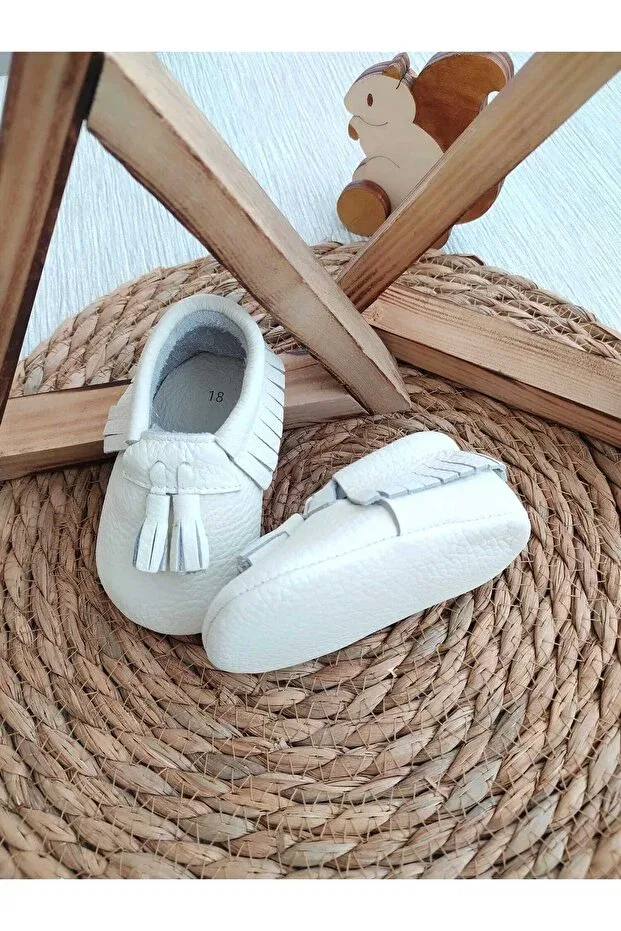 Детские мокасины для новорожденных из натуральной кожи King model Minibiri, White — фото 3