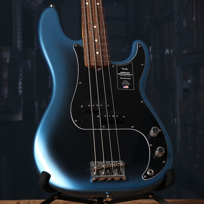 

Бас-гитара American Professional II Precision с накладкой из палисандра в темной ночи Fender American Professional II Precision Bass with Rosewood Fretboard