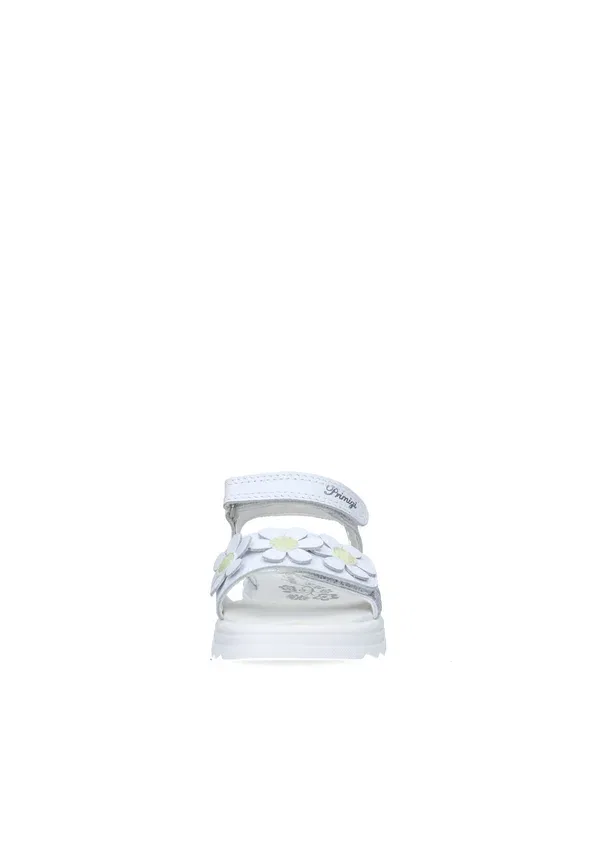 Сандалии с цветочной аппликацией walking sandals Primigi white, белый — фото 2