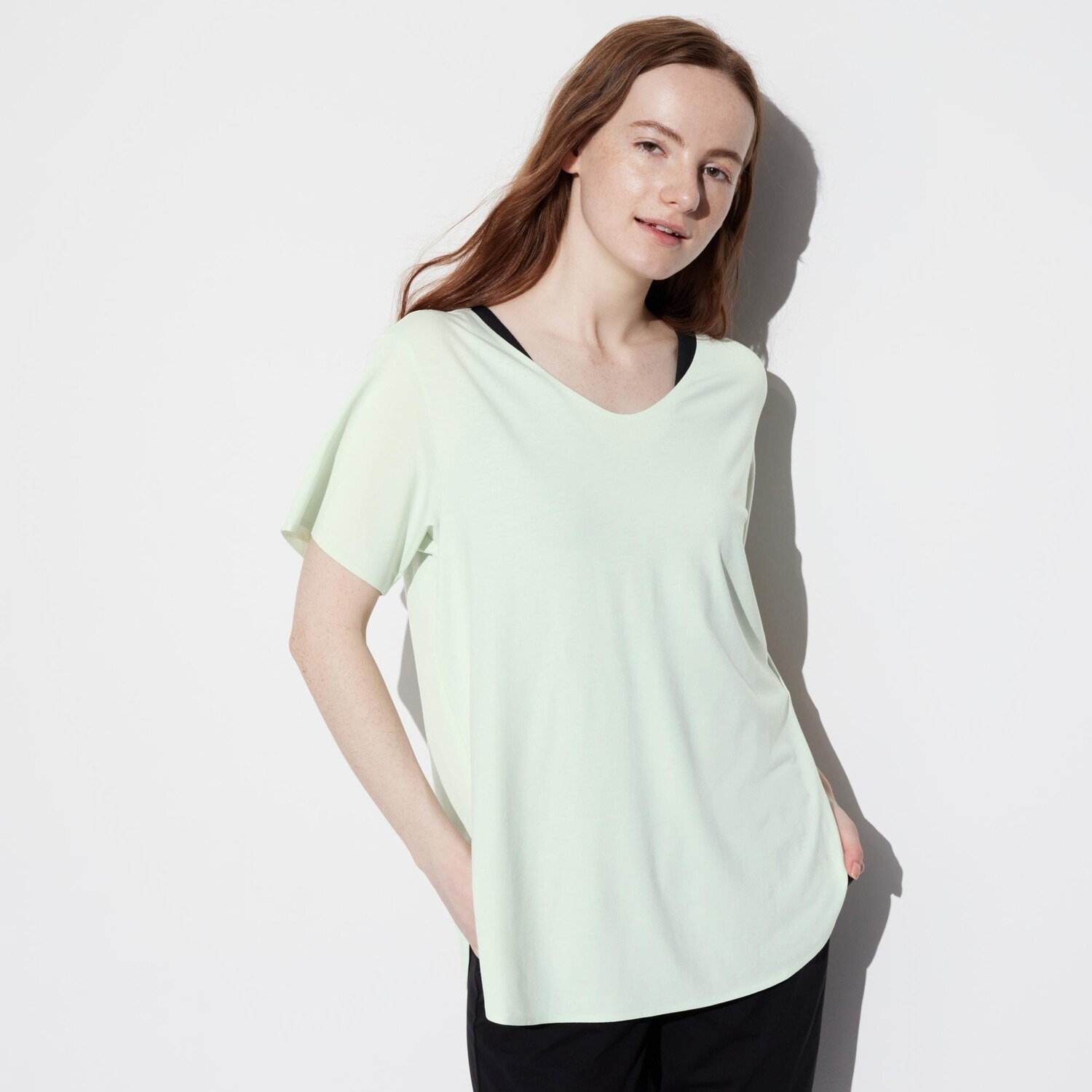 

Футболка длинная Uniqlo AIRism бесшовная, светло-зеленый