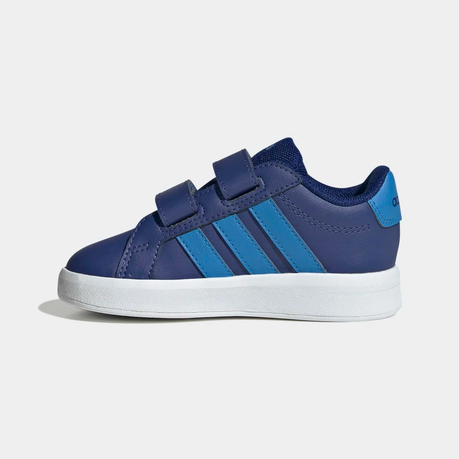 Детские кроссовки классические Grand Court 3.0 Adidas Sportswear, Mystery Ink/Lucid Ray Blue — фото 3