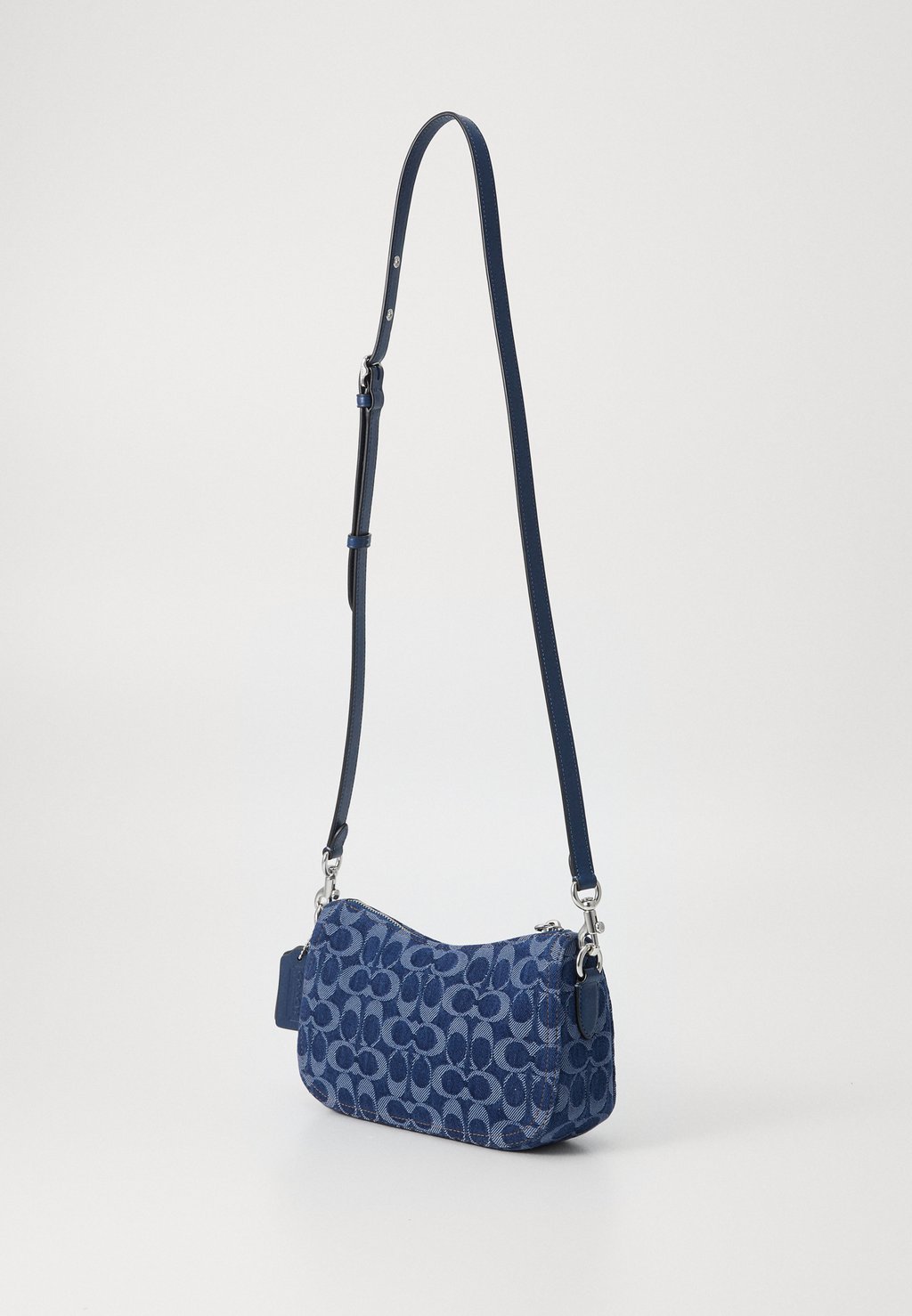 

Сумка через плечо WASHED SIGNATURE SWINGER COACH, деним, Серый, Сумка через плечо WASHED SIGNATURE SWINGER COACH, деним