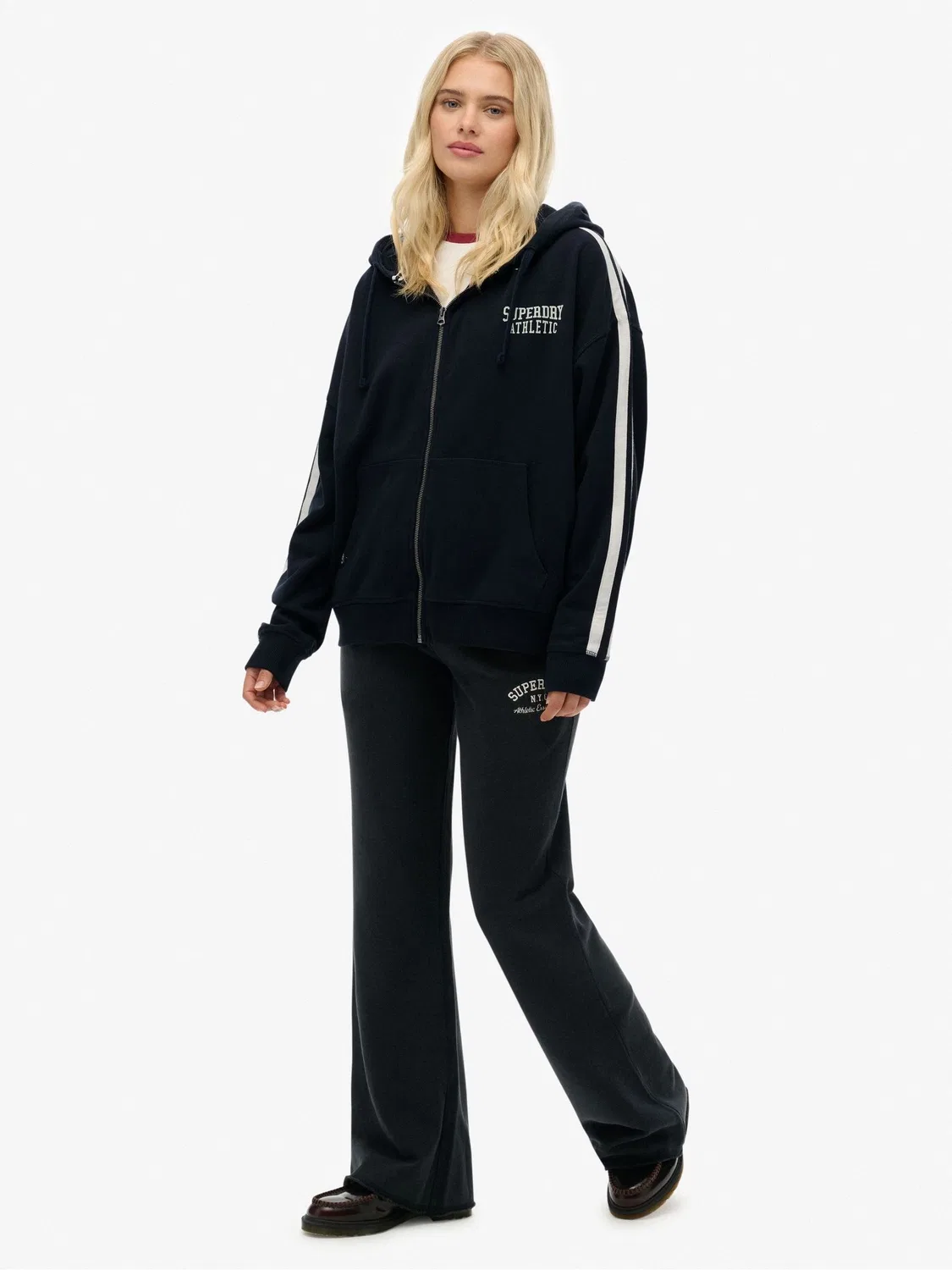 Джоггеры Athletic Embroidered Flare Superdry, черный — фото 3