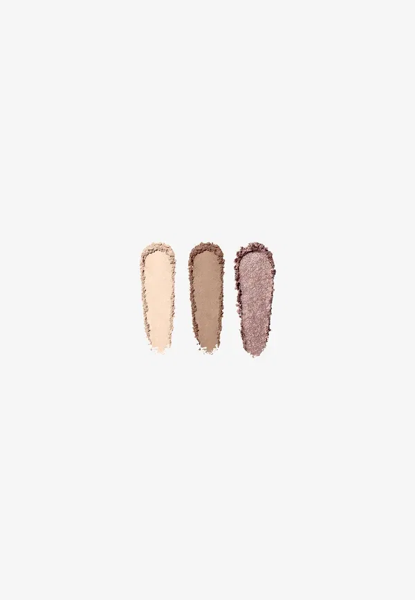 Незаменимое трио теней для век - палетка теней 4.4 г Bobbi Brown, цвет everyday greys — фото 4