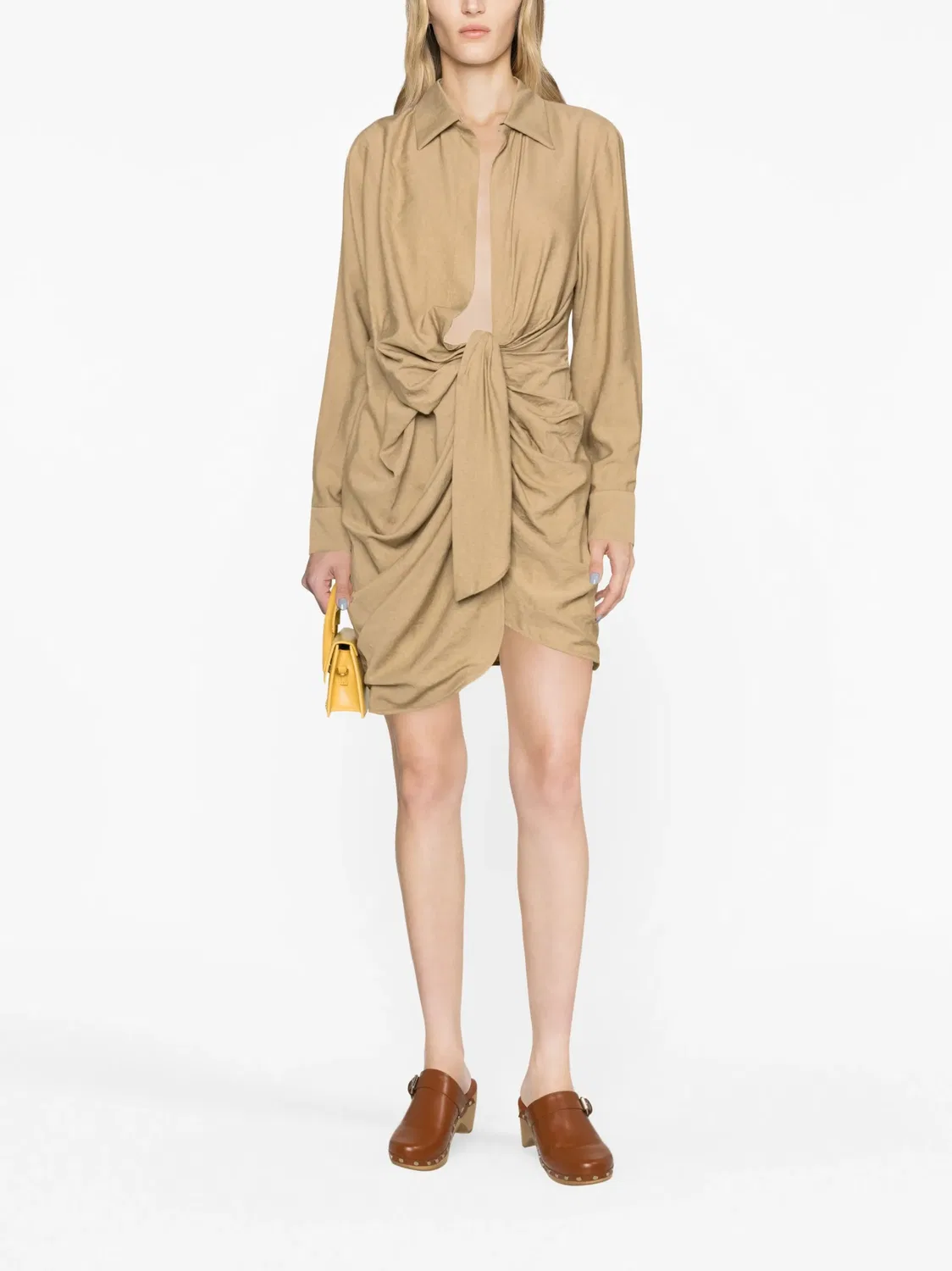 Мини-платье с драпировкой и классическим воротником Jacquemus, нейтральные — фото 4