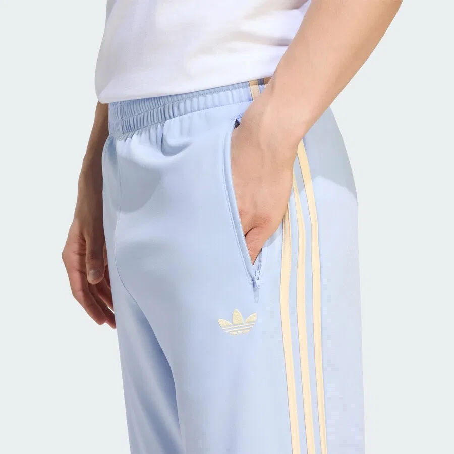 Брюки ADIDAS ORIGINALS Regular Pants 'Firebird' светло-голубого цвета — фото 3