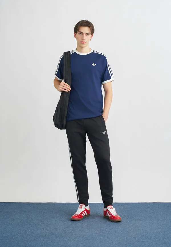 Футболка с принтом 3s Adidas Originals, Night Indigo — фото 2