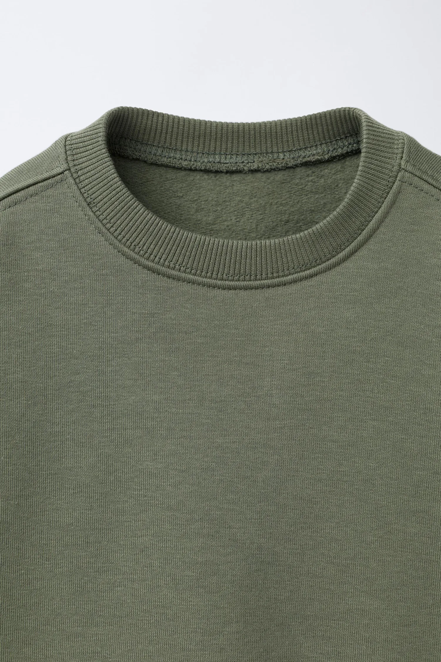 Комплект из спортивной толстовки и спортивных брюк от basic label Zara, зеленый — фото 3