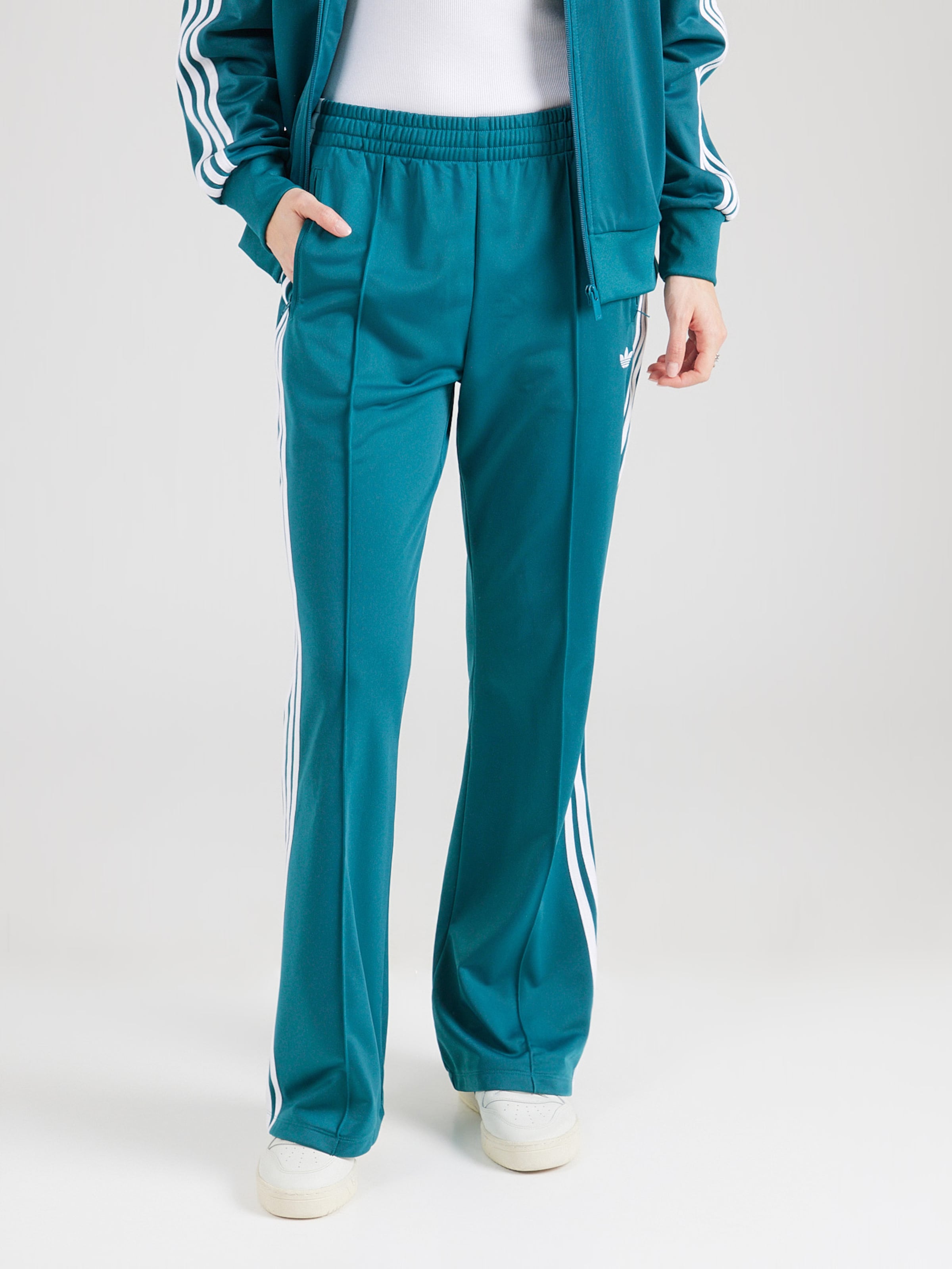 Adidas Originals Брюки Regular в голубом цвете Cyan Blue — фото 3