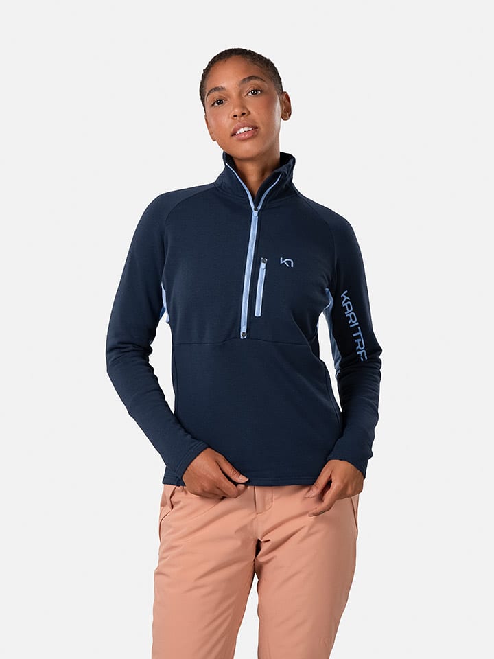 

Функциональная рубашка с длинным рукавом Эмма темно-синего цвета. KARI TRAA