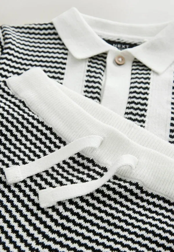 Комплект из футболки и шорт, полосатый, Set от Next, White, белый/черный — фото 2