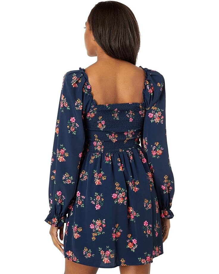 

Платье WAYF Roswell Smocked Mini Dress, цвет Navy Floral