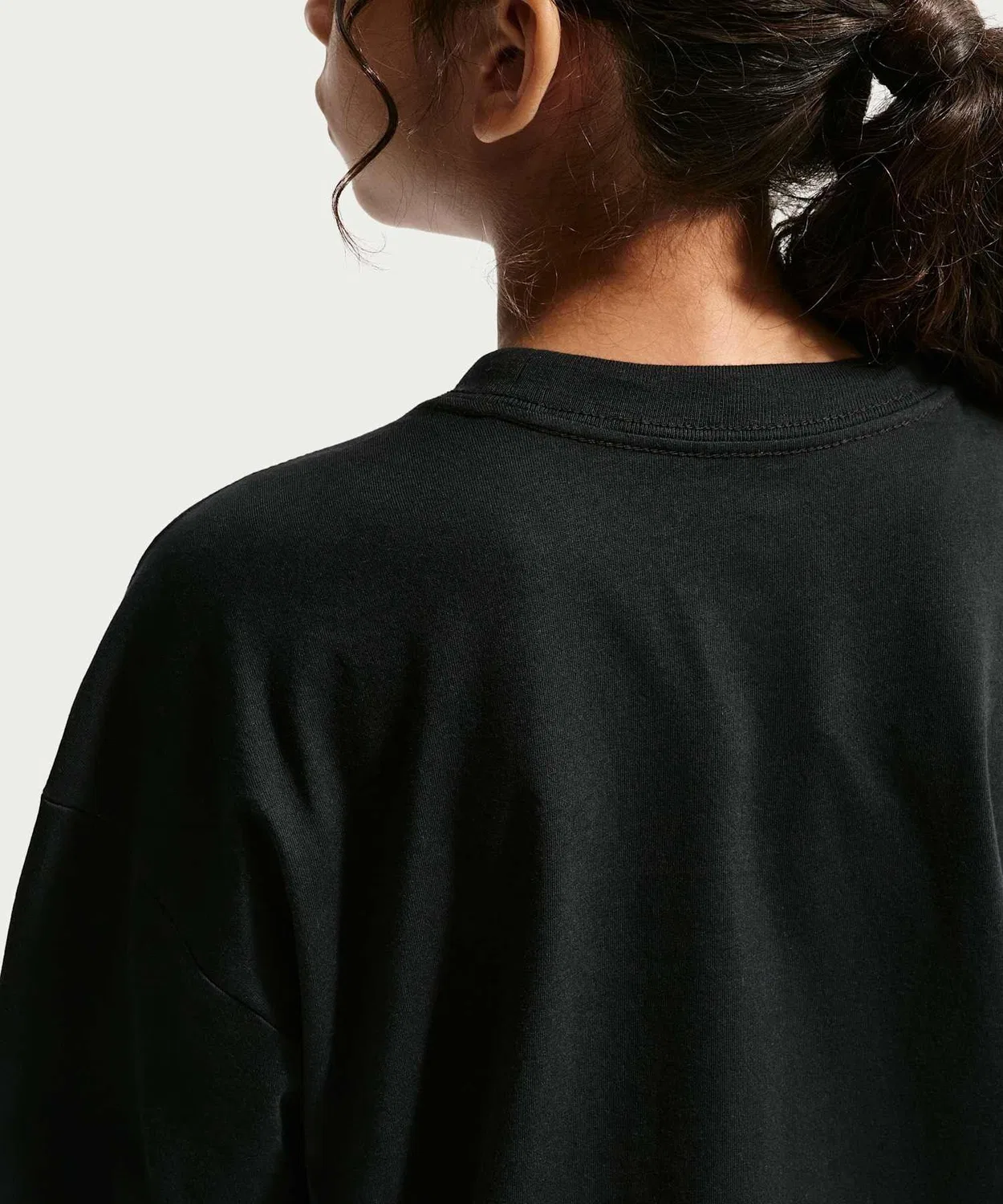 Детская футболка с принтом Oversized Nike Sportswear, Black — фото 2