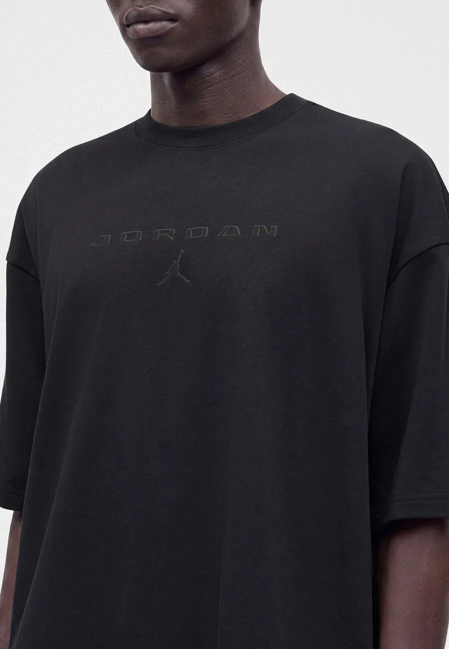 Футболка Jordan 'Flight' черного цвета — фото 3