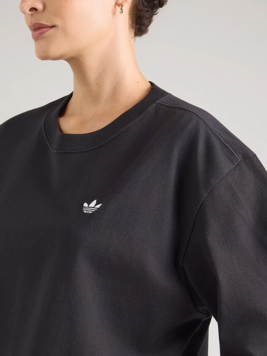 Футболка ADIDAS ORIGINALS 'ESS' черного цвета — фото 3
