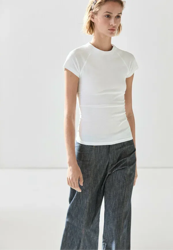Футболка хлопковая basic t-shirt Massimo Dutti, белый