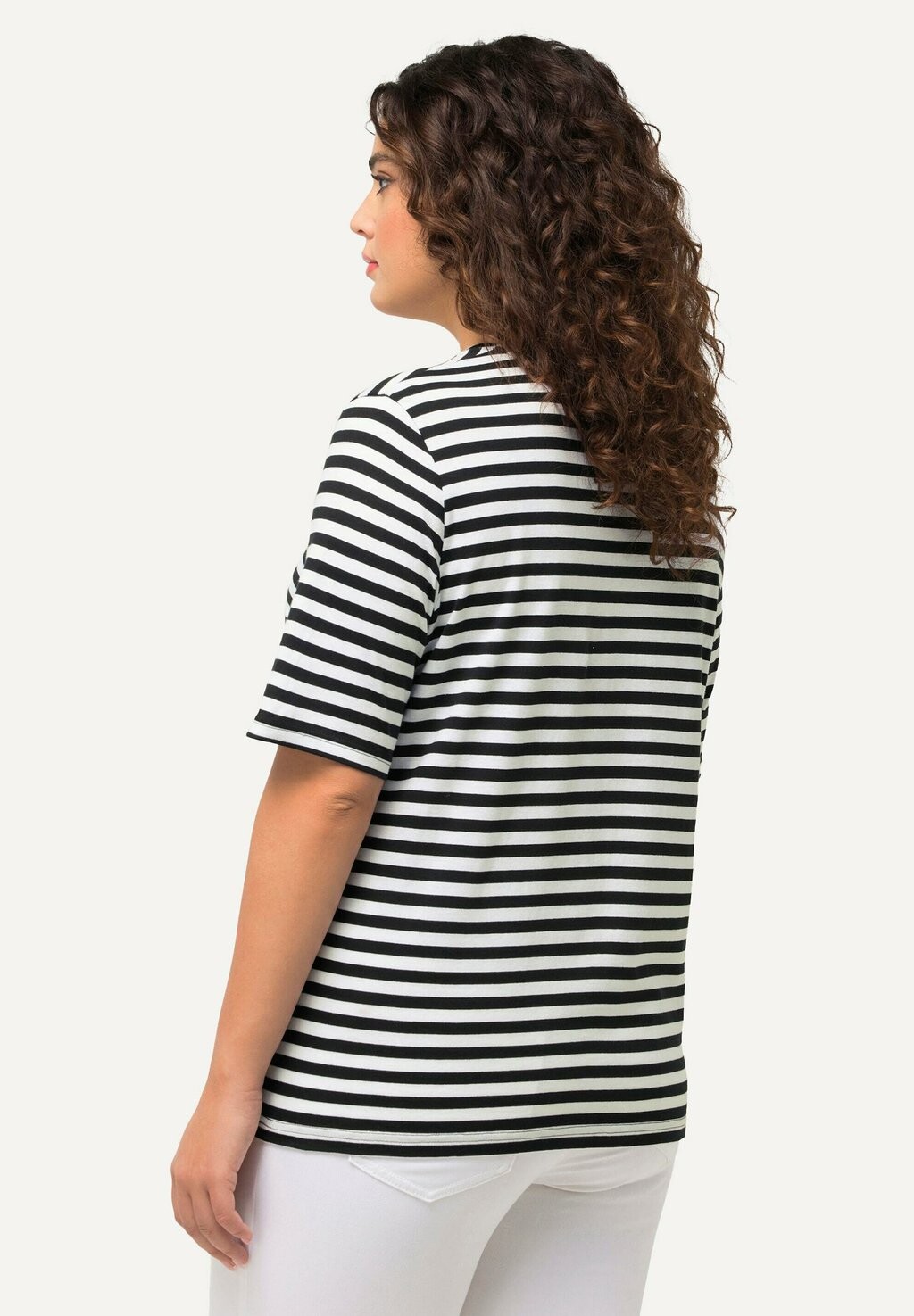 

Футболка с принтом STRIPED WILDLIFE GRAPHIC Ulla Popken, черный