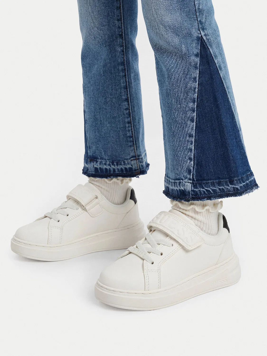 Кроссовки для мальчика Guess, белый