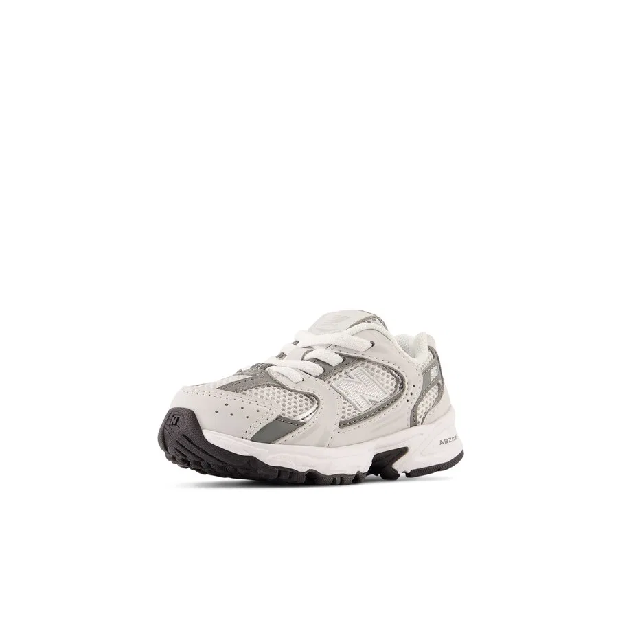Кроссовки New Balance '530 Bungee' серого цвета