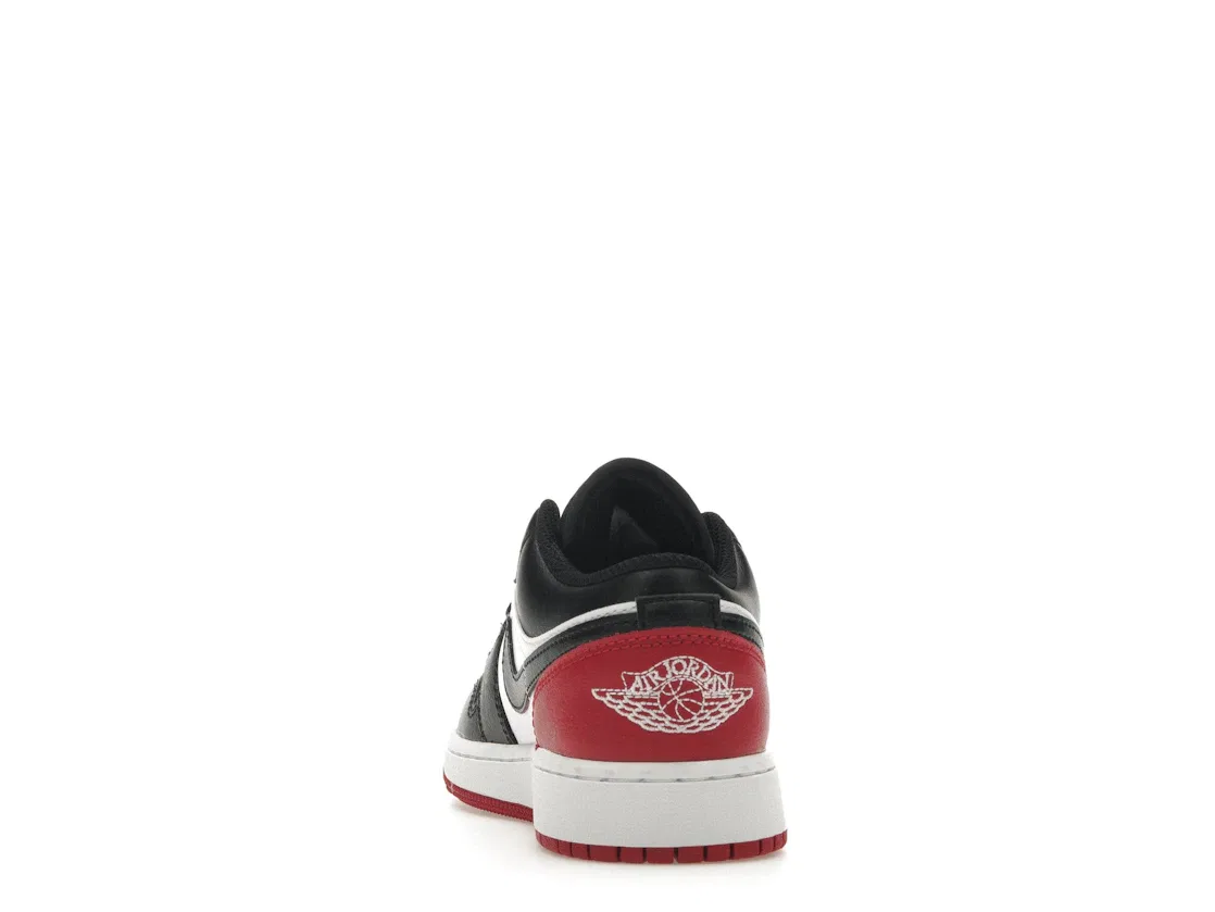 Детские кроссовки Lifestyle с принтом Jordan 1 Low Bred Toe 2.0 Jordan, White/Varsity Red/White/Black — фото 4