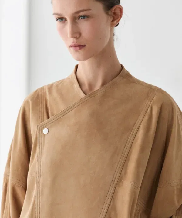 Кожаная куртка-косуха, Massimo Dutti