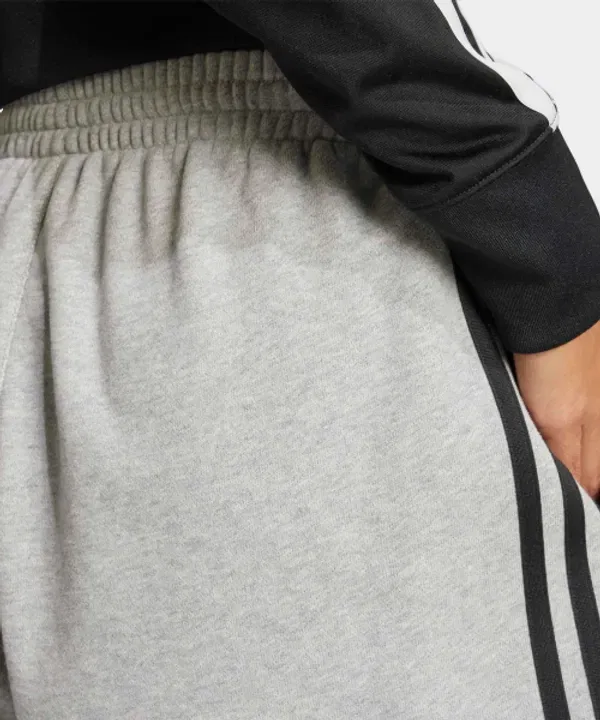 Шорты спортивные с тремя полосками Adidas, серый с черным — фото 4