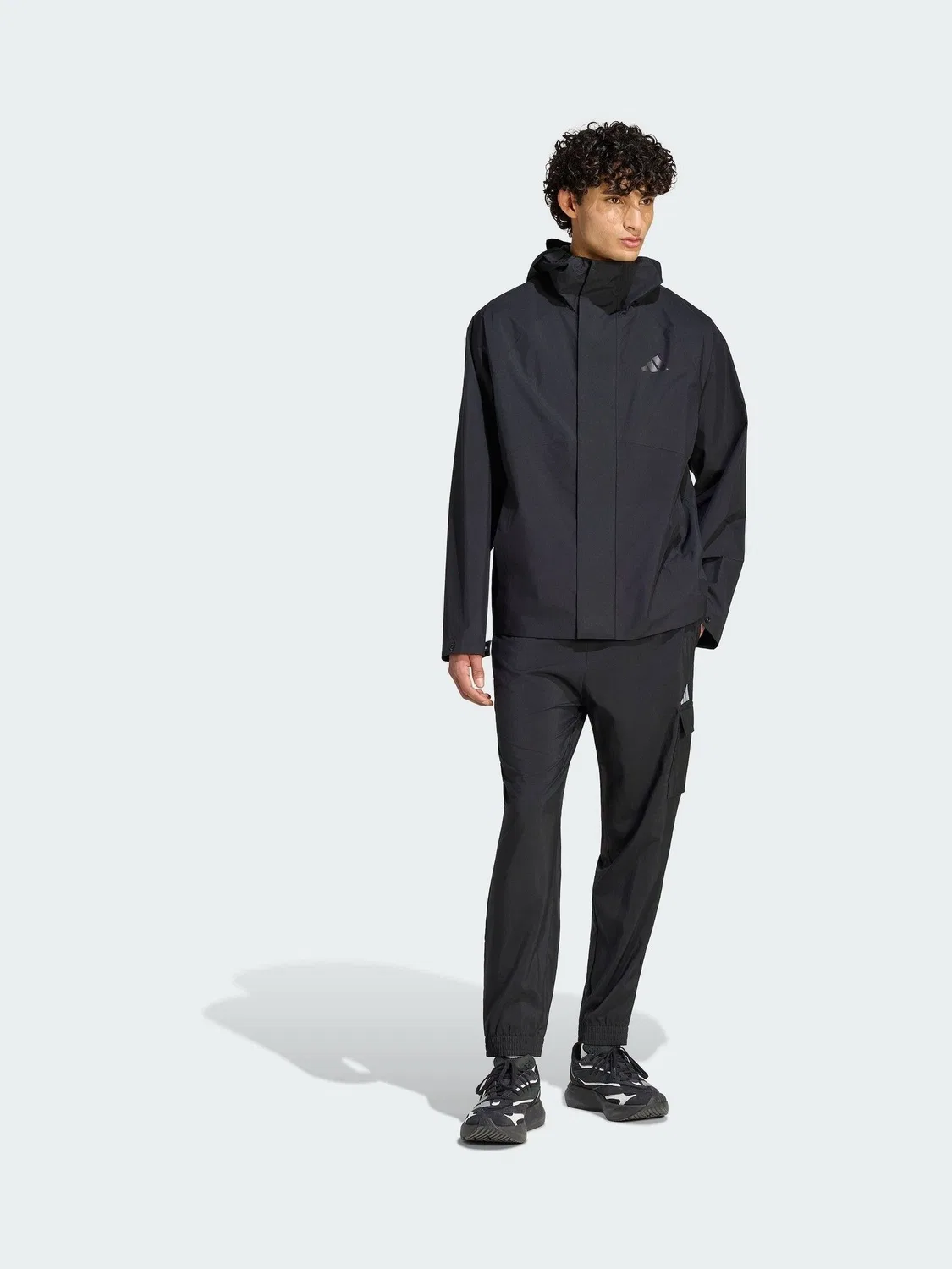 Черная дождевик adidas Essentials