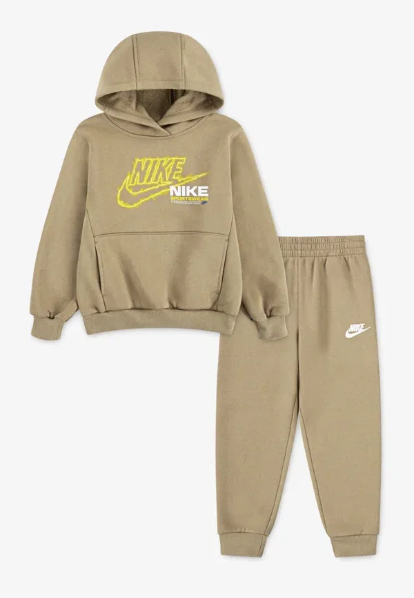 Спортивный костюм из футера Nike Sportswear, Parachute Beige, бежевый