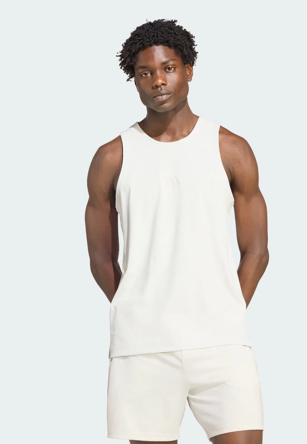 Спортивная футболка Adidas Performance Shirt Puremotion жемчужно-белого цвета — фото 2